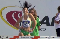Atletičarka zbog seksi zagrijavanja svakog dana dobija bračne ponude 