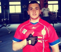 Silovao djevojku pa zapalio kafić
