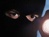 Otključao kuću, ukrao novac i zlatni nakit