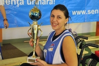 Biljana Nedić - Dama pod obručima