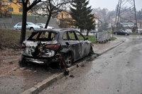Pjevaču zapaljen “audi Q5”
