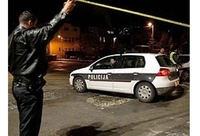 Pljačkaš uz prijetnju oružjem otuđio novac i dopune za mobilni