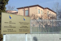 Policijski specijalac prevozio drogu