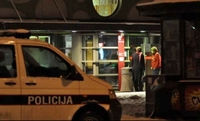 Naoružani razbojnici opljačkali Merkator na Čengić Vili