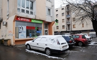 Prijeteći nožem ukrao 20 maraka iz apoteke