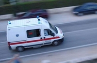 Pronađen mrtav na putu, sumnja se da ga je udarilo vozilo 