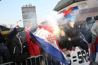 Policija traga za osobama koje su u Banjaluci zapalile hrvatsku zastavu