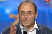 Pogledajte kako takmičar u ukrajinskom “Talentu” pjeva “Ti si mi u krvi”  