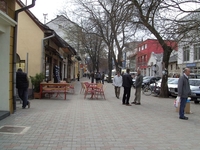 Sjekirom ubila oca