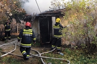 Starac invalid izgorio u požaru