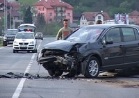 Ljekari se bore za život motocikliste