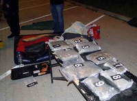 Na prelazu Preševo pronađeno osam kilograma marihuane