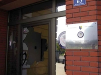 Razbijena stakla na objektu IDDEEA FOTO