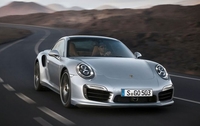 Нови Porsche 911 Turbo са управљањем на 4 точка