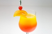 Tequila sunrise: savršen koktel za vrele dane