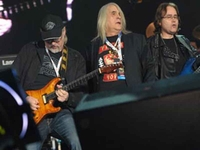 Prolongiran koncert “Riblje čorbe”