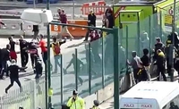 Masovna tuča navijača Bajerna i Dortmunda u Londonu FOTO/VIDEO
