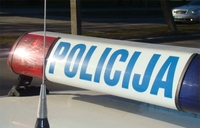 Bračni par pljačkao kuće