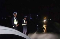 Poslije svađe s djevojkom legao na put, automobil mu prešao preko glave