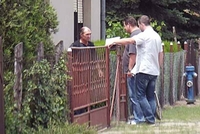 Ubio ženu i sebe, kćerka molila za majčin život