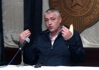 Predrag Danilović - Mogu da stavim ključ u bravu