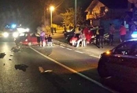 Travnik: Četvorica mladića teže povrijeđena, automobili uništeni