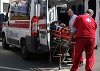 Dva muškarca teško pretučena, jedan uboden šrafcigerom