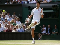 Nole objavljuje knjigu pred US open