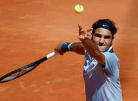 Federer: Bole me leđa