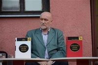 Promovisana “Antologija srpske poezije” Nenada Grujičića
