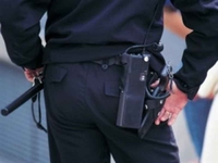Fizički napao policajca