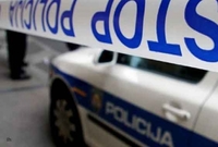 U lančanom sudaru 10 automobila prema Karlovcu dvije osobe lakše povrijeđene