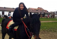 Mira Škorić pala s konja