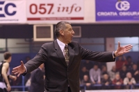 Petrović odredio putnike za Sloveniju