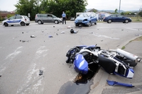 Banjaluka: Povrijeđeni motociklista na aparatima za disanje