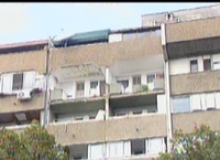 Beograd: Betonske ograde pale sa zgrade