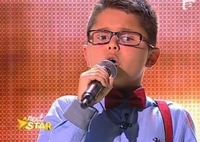 Slijepi dječak rasplakao žiri pjevajući My way