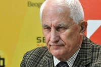 Matija Bećković: Knjiga nema alternativu