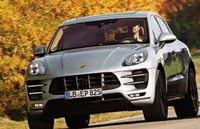 Porsche Macan без маске
