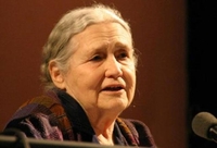 Preminula nobelovka Doris Lesing