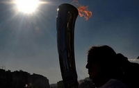 Umro nosilac olimpijske baklje