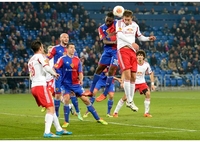 Sevilji rulet, prošao Porto