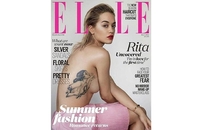 Rita Ora gola i istetovirana na naslovnoj strani