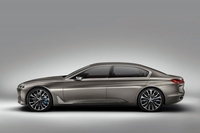 Први BMW у којем ћете желети да се возите позади