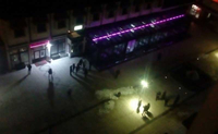  Bomba ranila dva mladića u Banovićima u punoj diskoteci