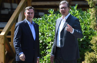 Американци предлажу Вучићу косовски пакет