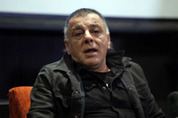 Aki Rahimovski iz Parnog Valjka doživio moždani udar
