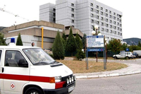 Smrtno stradao muškarac nakon pada s kuće u Mostaru