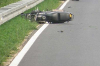 Maloljetnik i još jedno lice poginuli u sletanju motorom u Doboju