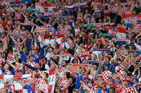 Navijači Hrvatske zapalili ostrvo kao znak podrže svojoj reprezentaciji